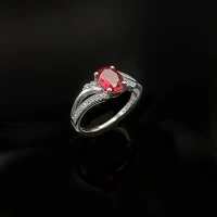 انگشتر نقره زنانه جواهری با سنگ اتمی قرمز 110053