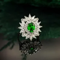 انگشتر نقره جواهری زنانه با نگین اتمی سبز 110152